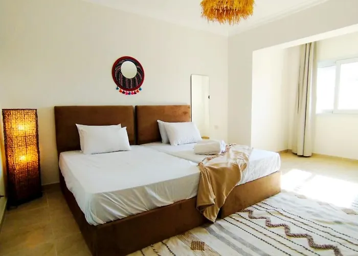 Breeze, Golf & Sea, 2 Bedroom Luxury With Terrace, Somabay Apartment Hurghada