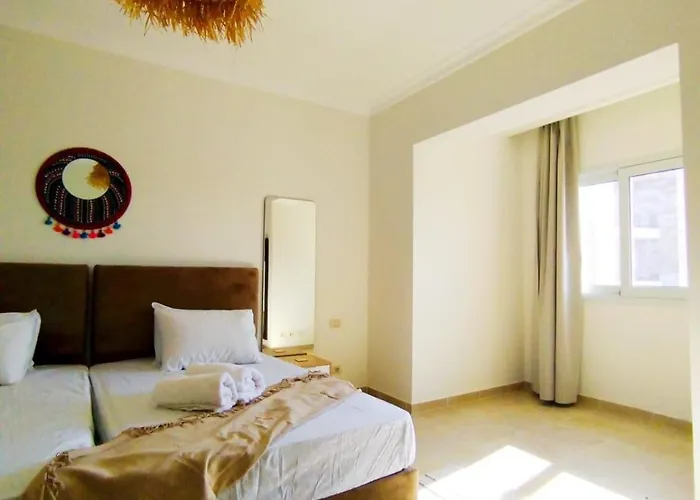 Breeze, Golf & Sea, 2 Bedroom Luxury With Terrace, Somabay Apartment *